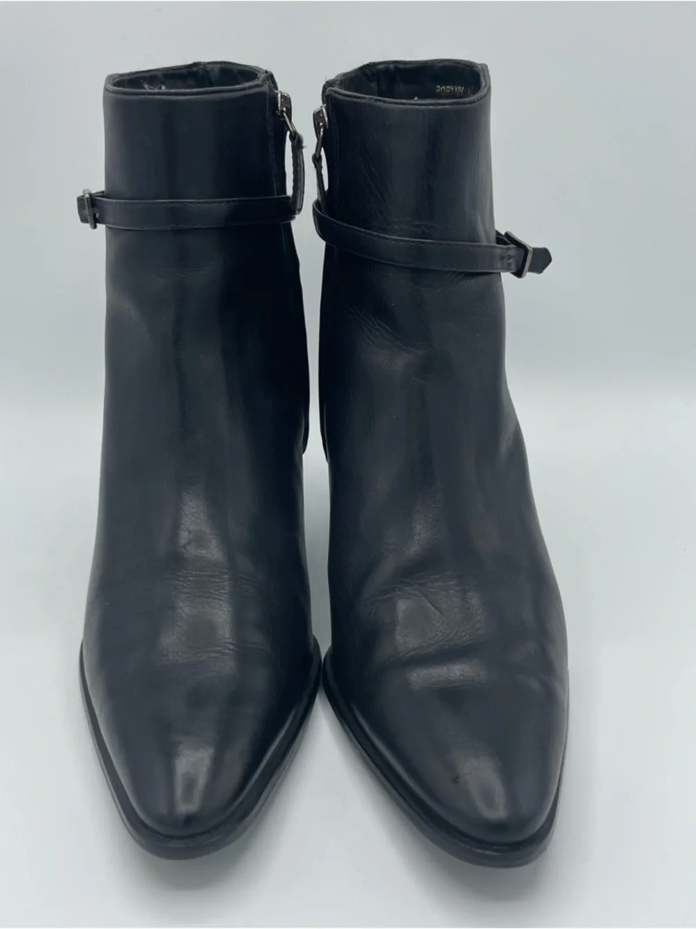 Lauren Ralph Lauren Robynn Classic Black Leather Pointed-Toe Ankle Boots